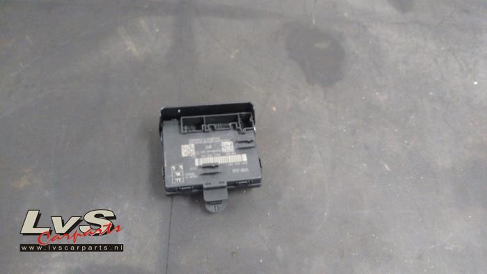 Audi Q5 Module verrouillage central des portes