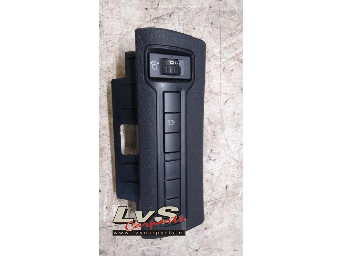 Peugeot 308 AIH headlight switch