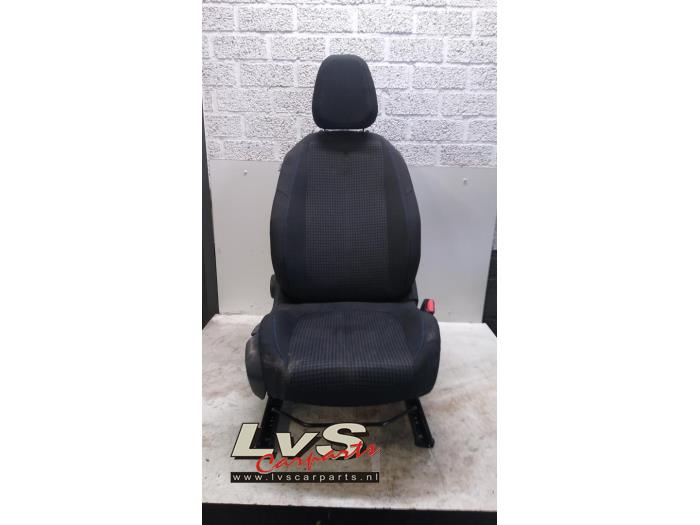 Peugeot 308 Siège droit
