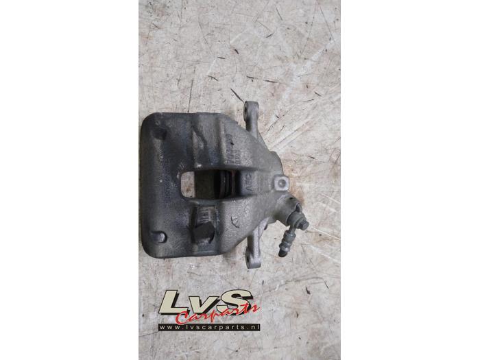 Peugeot 308 Etrier de frein (pince) avant gauche