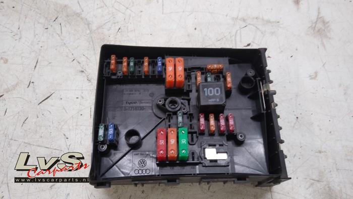 Volkswagen Caddy Boîte à fusibles