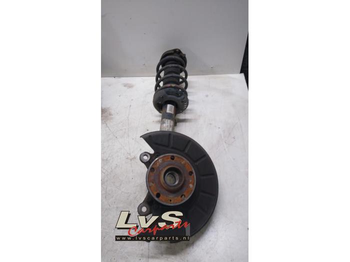 Volkswagen Touran Schokdemperpoot links-voor