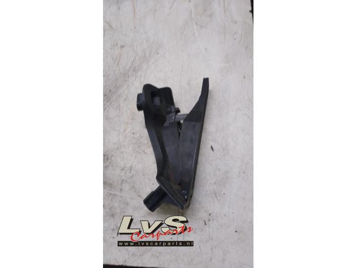 Volkswagen Touran Gaspedaal