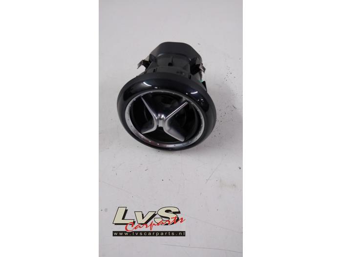 Mercedes A-Klasse Luftgitter Armaturenbrett