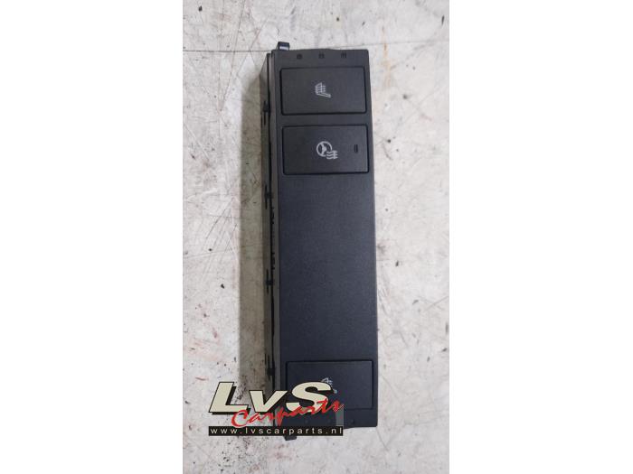 Lexus IS 300 Commutateur chauffage siège