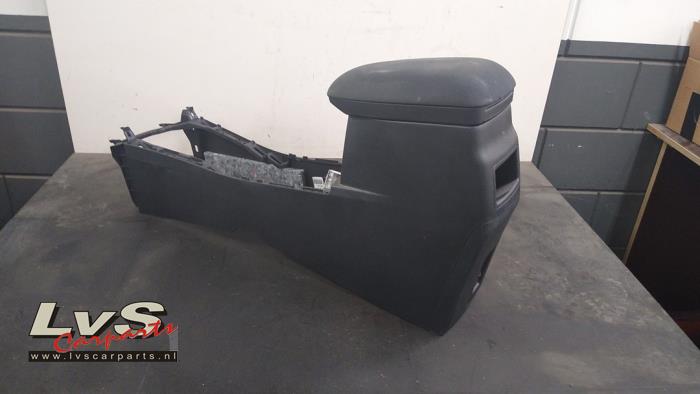 Toyota Auris Accoudoir