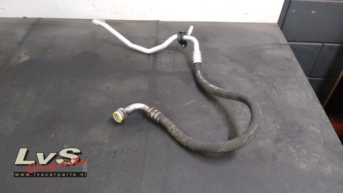 BMW 1-Série Tuyau clim