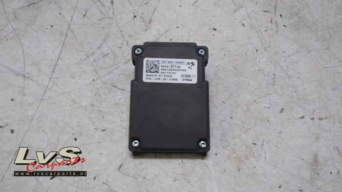 Opel Corsa Front camera