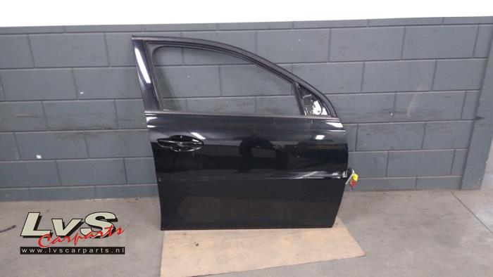 Peugeot 308 Portière 4portes avant droite