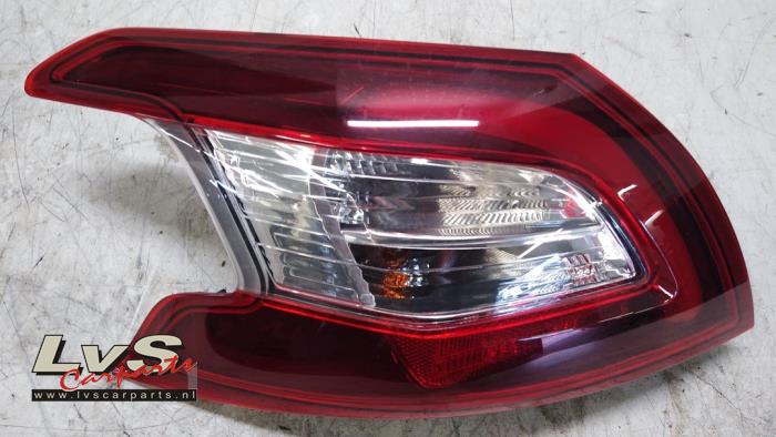 Peugeot 308 Achterlicht links