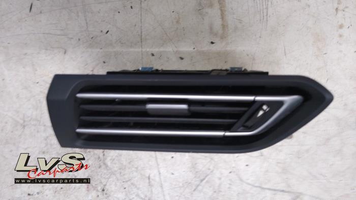 Peugeot 308 Luchtrooster Dashboard