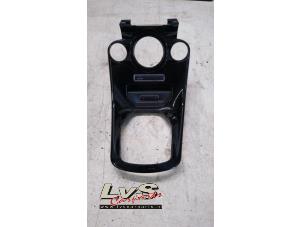 Gebruikte Dashboard deel Ford Fiesta 6 (JA8) 1.0 EcoBoost 12V 125 Van Prijs € 35,00 Margeregeling aangeboden door LvS Carparts