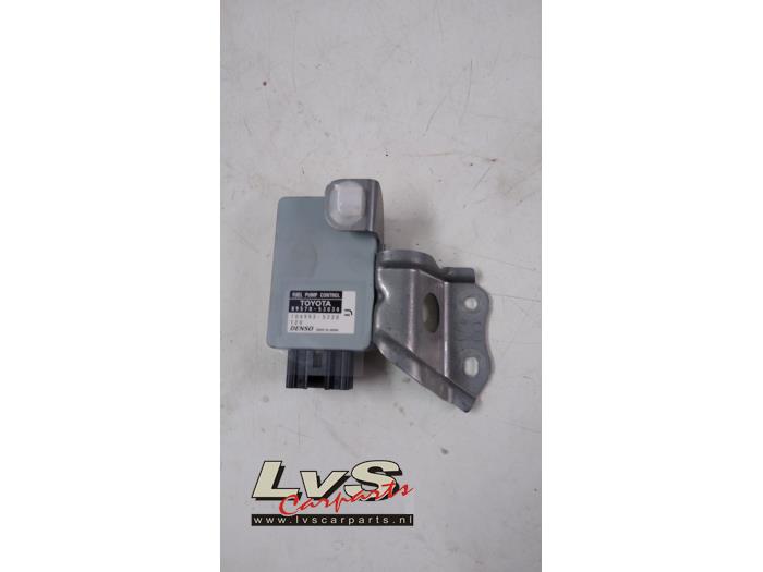 Lexus IS 300 Ordinateur divers