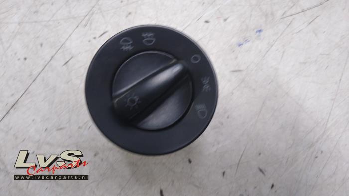 Skoda Fabia Light switch