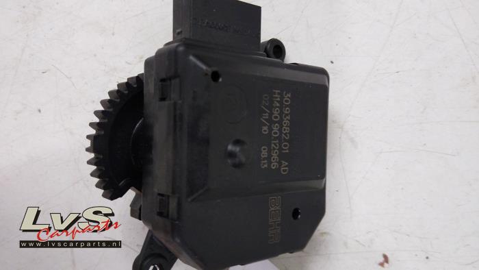 Volkswagen Polo Heater valve motor