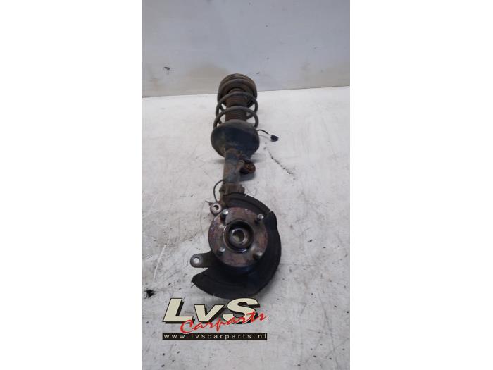 Suzuki Alto Front shock absorber rod, left