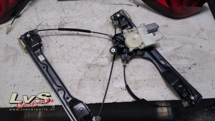 Opel Astra Ruitmechaniek 4Deurs links-voor