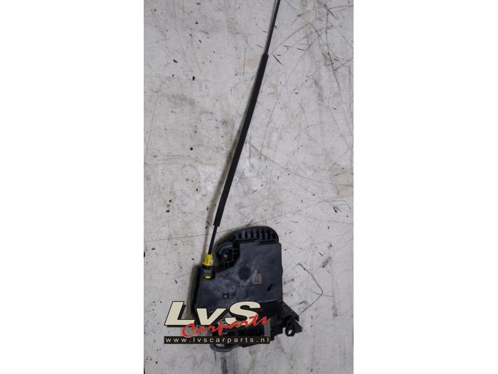 Opel Astra Deurslot Mechaniek 4Deurs links-voor