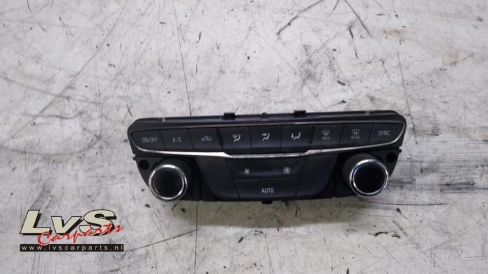 Opel Astra Kachel Bedieningspaneel