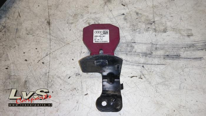 Audi Q3 Antennenverstärker