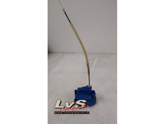 Fiat 500L Deurslot Mechaniek 4Deurs links-achter