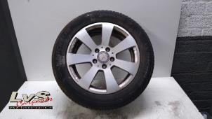 Gebruikte Velg + Band Mercedes C (W204) 2.2 C-200 CDI 16V Eco Prijs € 75,00 Margeregeling aangeboden door LvS Carparts