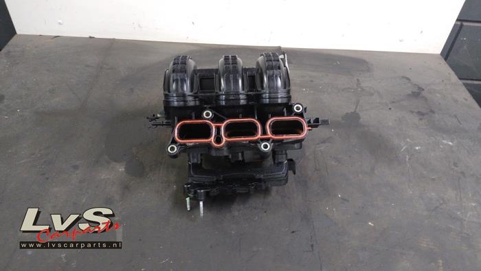 Citroen C1 Intake manifold