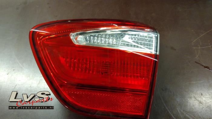 Kia Rio Feu arrière droit