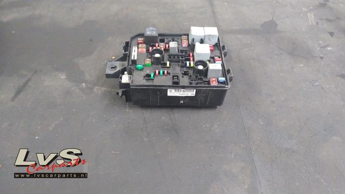 Opel Adam Boîte à fusibles