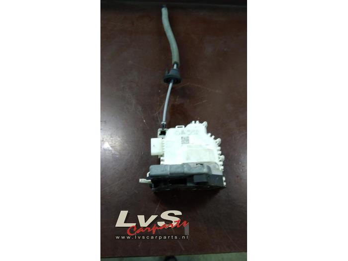 Audi Q5 Deurslot Mechaniek 4Deurs links-achter