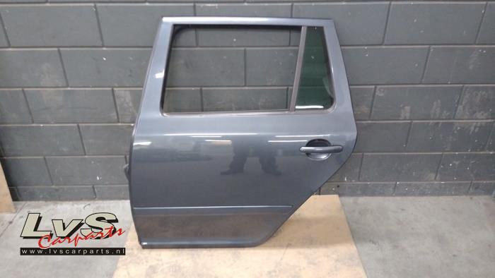 Skoda Octavia Rear door 4-door, left