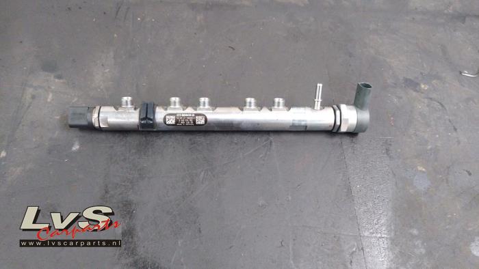 BMW 3-Serie Fuel injector nozzle