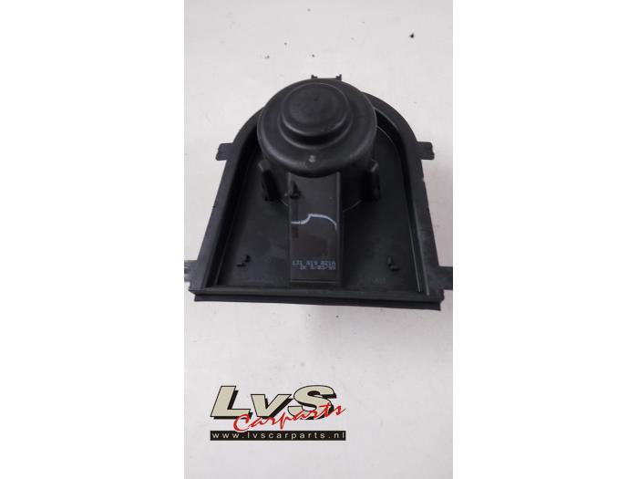 Volkswagen Beetle Heating and ventilation fan motor