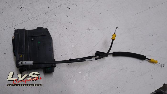 Peugeot 308 Deurslot Mechaniek 4Deurs rechts-achter