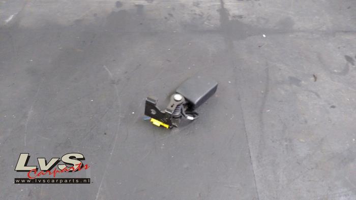 Mercedes A-Klasse Sicherheitsgurt Schließe links hinten