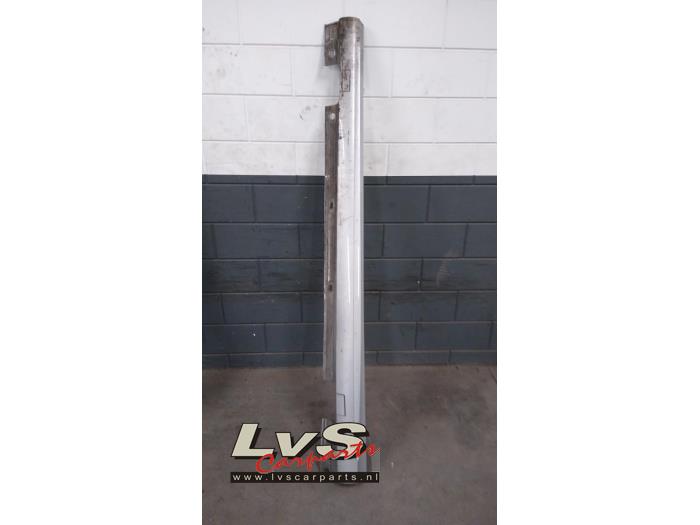 Mercedes A-Klasse Side skirt, left