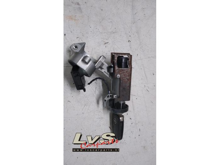 Opel Corsa Serrure de contact + clé