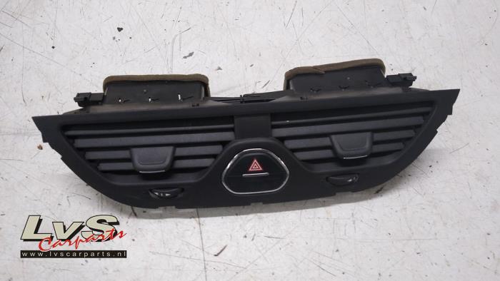 Opel Corsa Grille aération tableau de bord