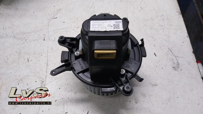 Opel Combo Heating and ventilation fan motor