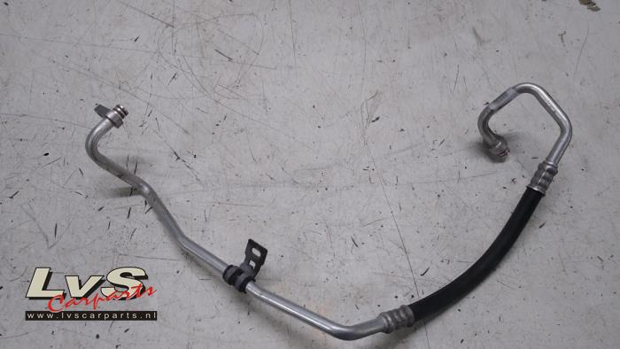 Opel Combo Air conditioning line