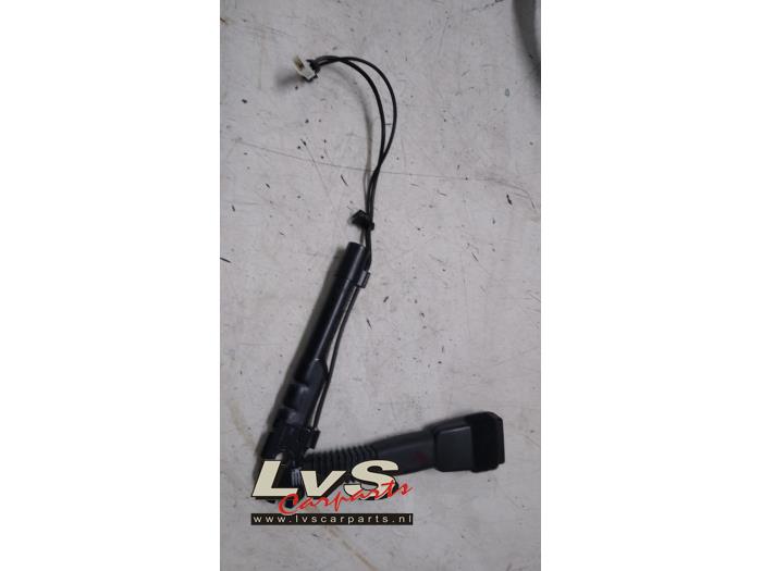 BMW 1-Série Tendeur de ceinture droit