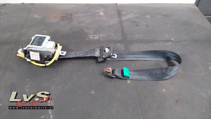 Hyundai I10 Tendeur de ceinture droit