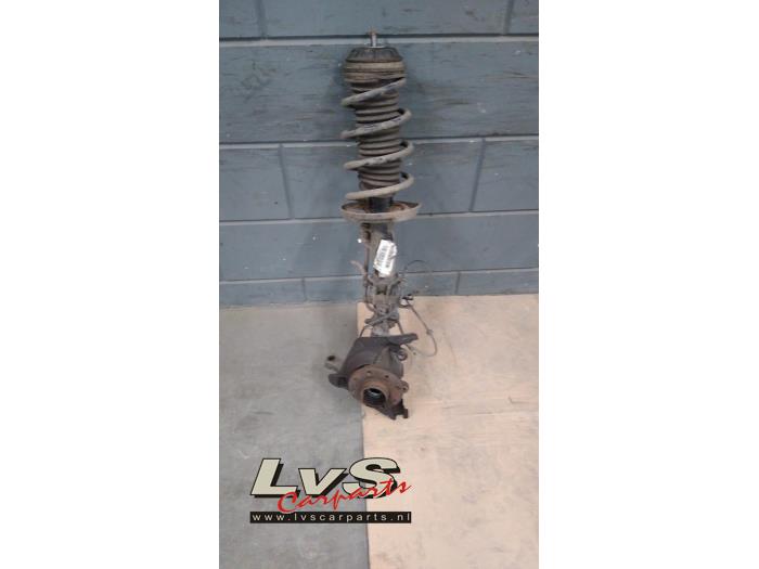 Alfa Romeo Mito Stoßdämpferstrebe rechts vorne