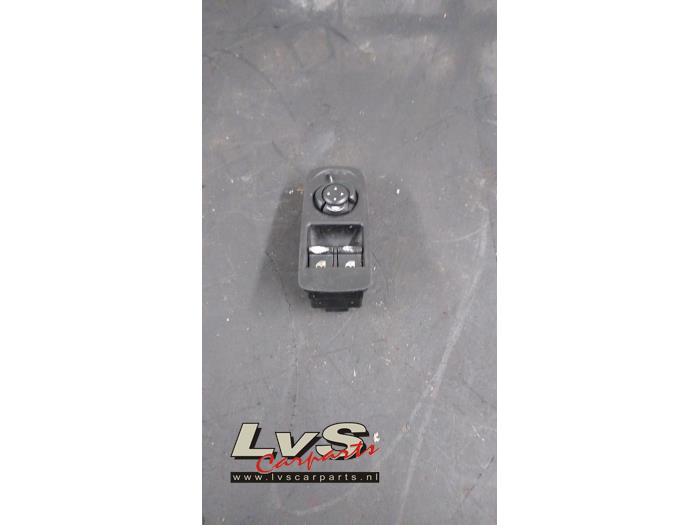 Alfa Romeo Mito Electric window switch