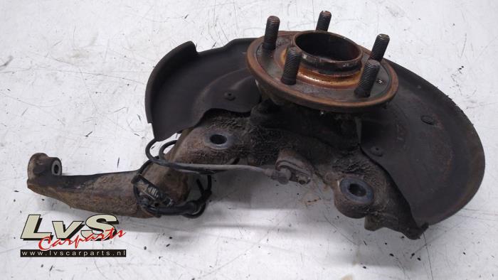 Landrover Discovery Knuckle, front right