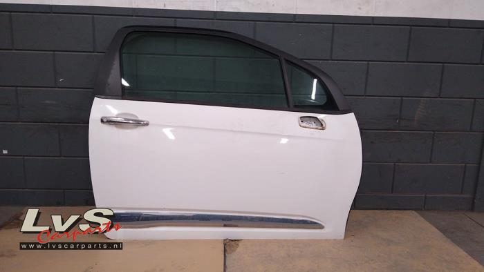 Citroen DS3 Door 2-door, right