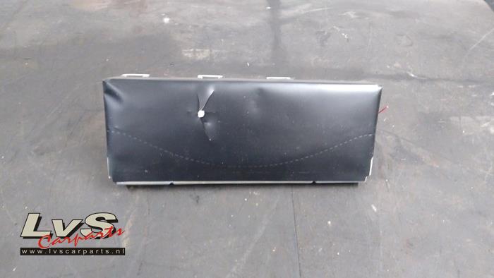 Volkswagen Golf Airbag genou