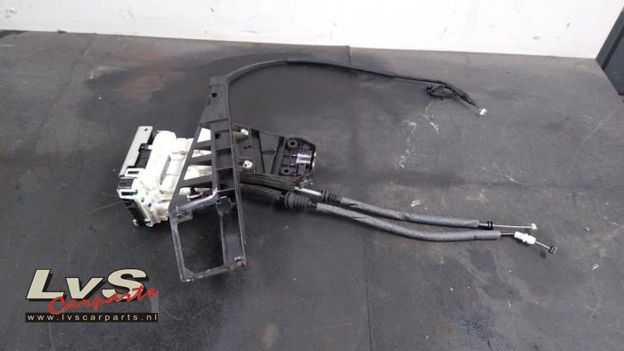 Jeep Compass Deurslot Mechaniek 4Deurs links-achter