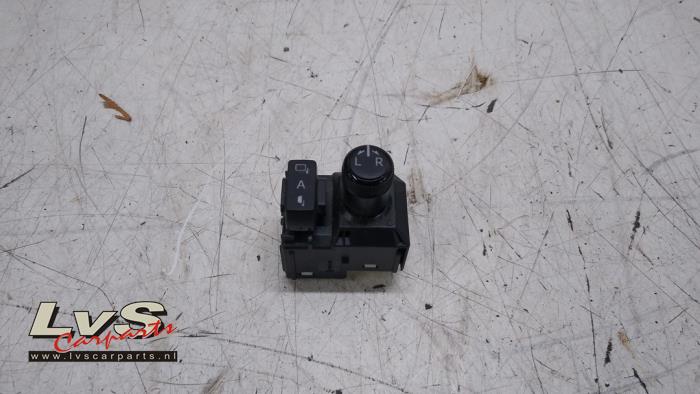 Toyota C-HR Commutateur rétroviseur