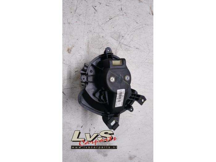 Opel Combo Kachel Ventilatiemotor